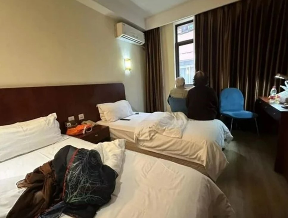 sang ten can nha cho chau tra cu ong 86 tuoi bat ngo bi con trai duoi ra khoi nha