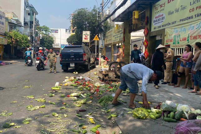 tin tuc tai nan giao thong moi nhat ngay 27 1 2024 xe tai va cham voi xe may tren quoc lo 1 nguoi dan ong tu vong 1