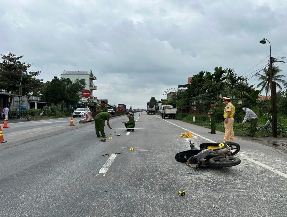 tin tuc tai nan giao thong moi nhat ngay 27 1 2024 xe tai va cham voi xe may tren quoc lo 1 nguoi dan ong tu vong 3