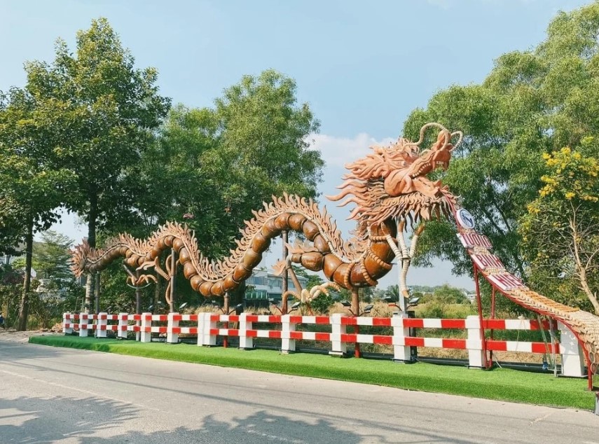 muon kieu linh vat rong mung nam moi giap thin 2024 o cac tinh thanh5jpg muon kieu linh vat rong mung nam moi giap thin 2024 o cac tinh thanh5jpg
