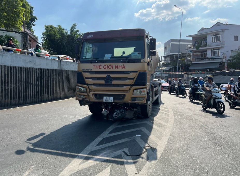 tin tuc tai nan giao thong moi nhat ngay 31 1 2024 xe may va cham voi tau hoa mot nguoi phu nu tu vong1jpg