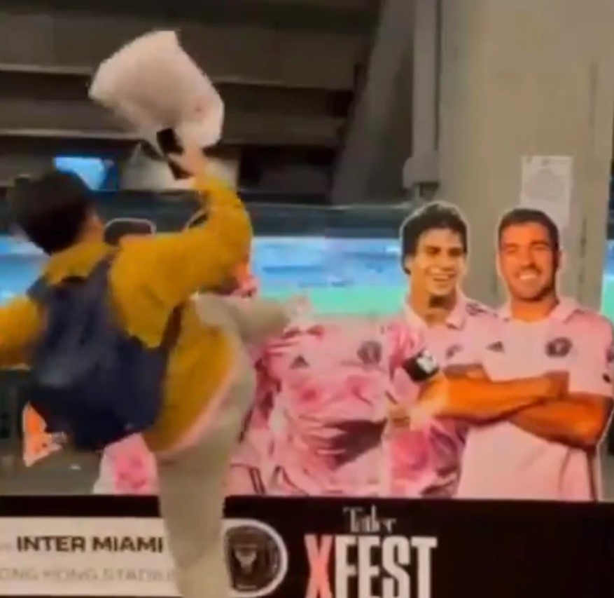 co dong vien hong kong trung quoc noi con thinh no vi lionel messi 2 co dong vien hong kong trung quoc noi con thinh no vi lionel messi 2