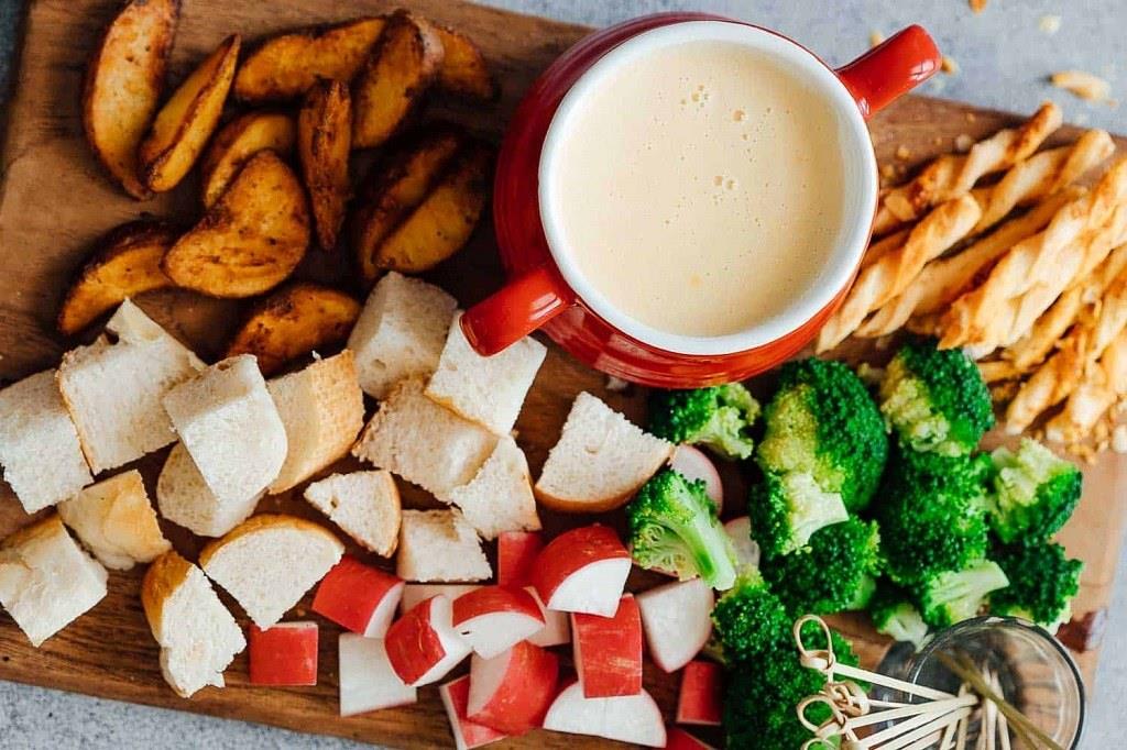 dem giao thua nguoi dan cac nuoc tren the gioi an gi de don may man trong nam moi 4 dem giao thua nguoi dan cac nuoc tren the gioi an gi de don may man trong nam moi 4