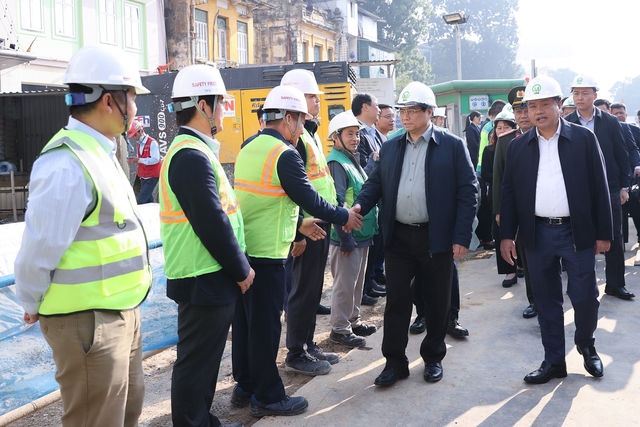 thu tuong kiem tra hien truong thuc day tien do du an duong sat nhon ga ha noi 1 thu tuong kiem tra hien truong thuc day tien do du an duong sat nhon ga ha noi 1