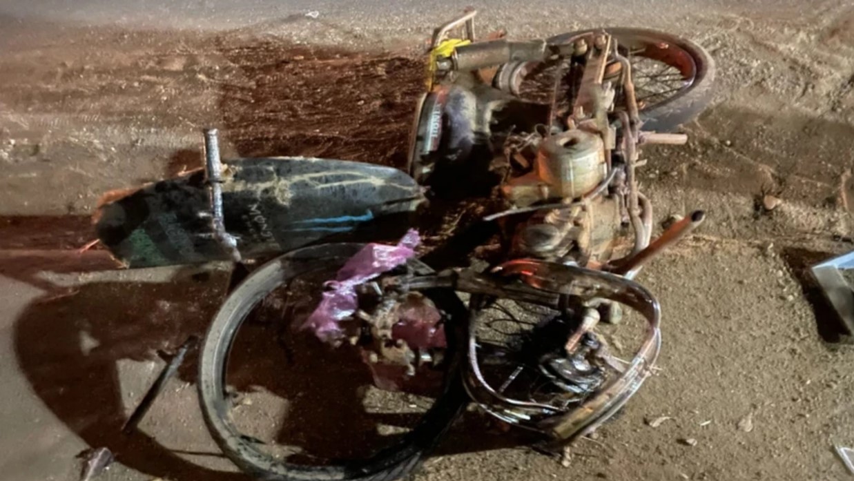 tin tuc tai nan giao thong moi nhat ngay 22 2 2024 thong chot nong do con bat thanh ba thanh nien dam vao xe csgt2jpg