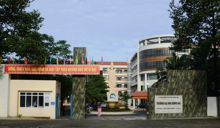 truong dai hoc dong nai xin rut lai bao cao ve viec chua bo tri duoc viec lam cho giang vien 2 truong dai hoc dong nai xin rut lai bao cao ve viec chua bo tri duoc viec lam cho giang vien 2