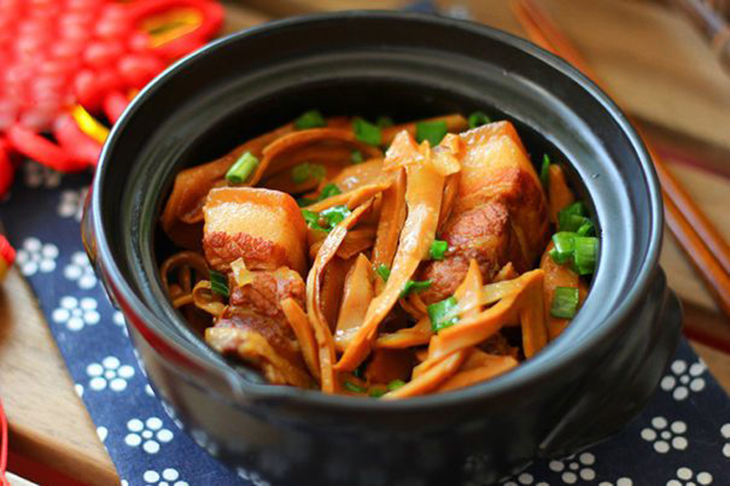 nguoi phu nu dau bung den nhap vien chi vi an mon an nay lien tuc mot tuan 2 nguoi phu nu dau bung den nhap vien chi vi an mon an nay lien tuc mot tuan 2
