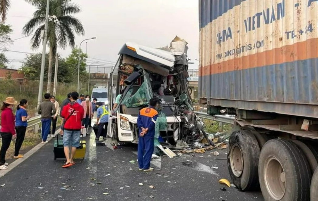 tin tuc tai nan giao thong moi nhat ngay 3 3 2024 va cham giua xe may voi xe tai nam thanh nien tu vong tin tuc tai nan giao thong moi nhat ngay 3 3 2024 va cham giua xe may voi xe tai nam thanh nien tu vong