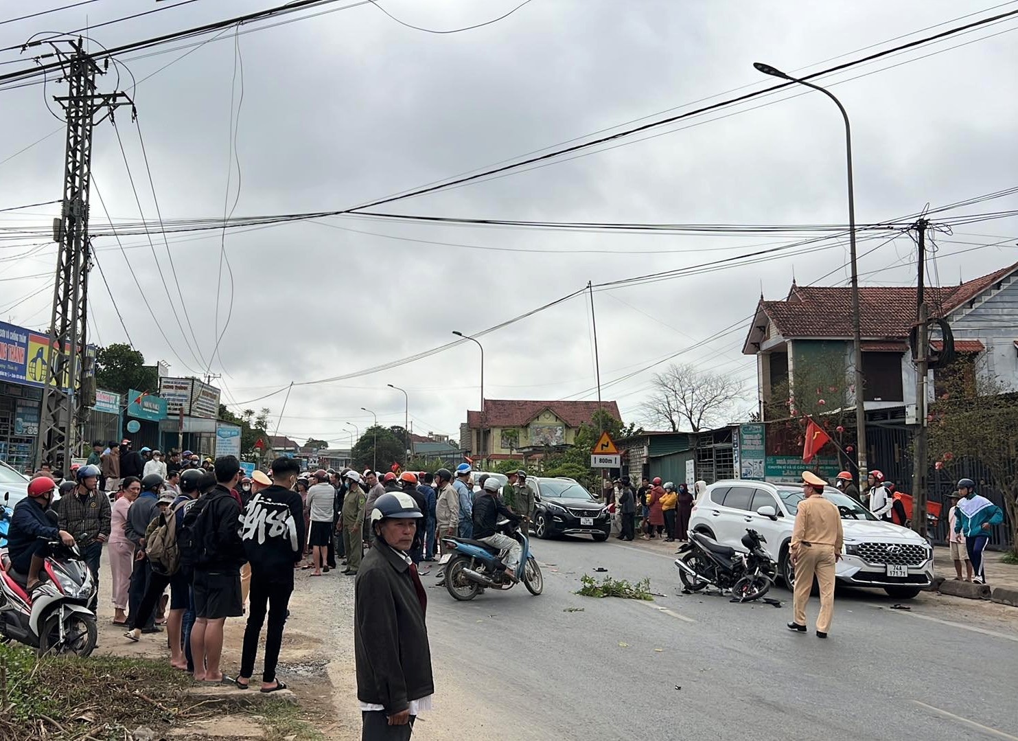 tin tuc tai nan giao thong moi nhat ngay 4 3 2024 va cham giua hai xe may mot nguoi tu vong 2 tin tuc tai nan giao thong moi nhat ngay 4 3 2024 va cham giua hai xe may mot nguoi tu vong 2