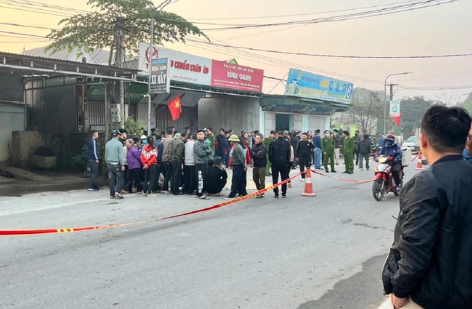 tin tuc tai nan giao thong moi nhat ngay 6 3 2024 xe tai chuyen huong cuon nguoi di xe dap vao gam