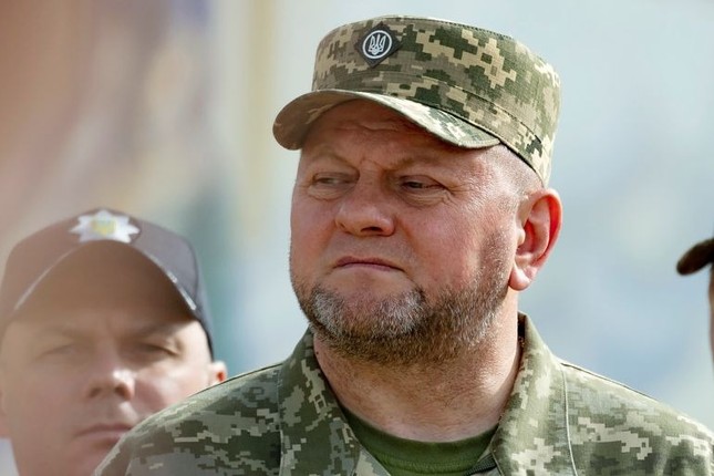 ong zelensky bo nhiem cuu tong tu lenh quan doi lam dai su tai anh 1