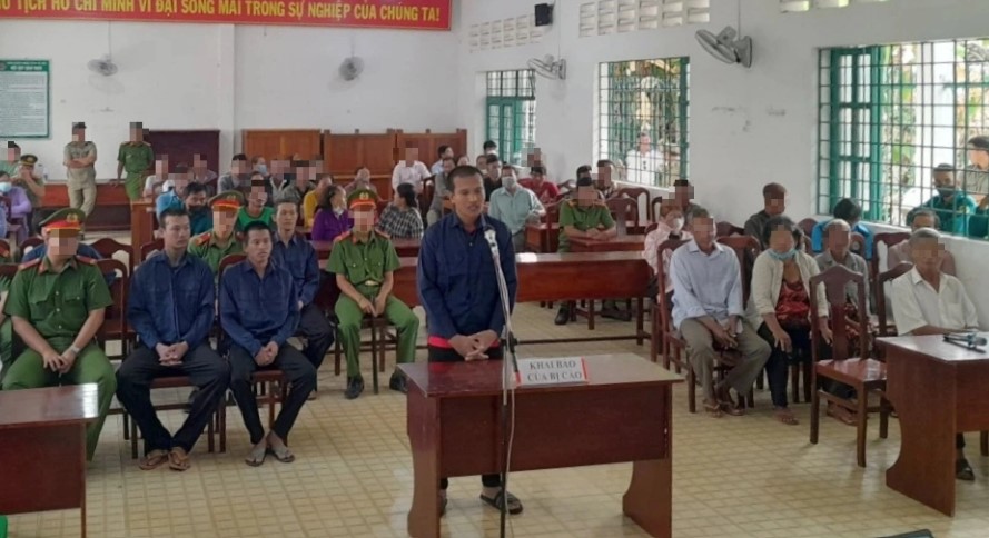 doi tien bao ke quan nhau nhom doi tuong linh an tu doi tien bao ke quan nhau nhom doi tuong linh an tu