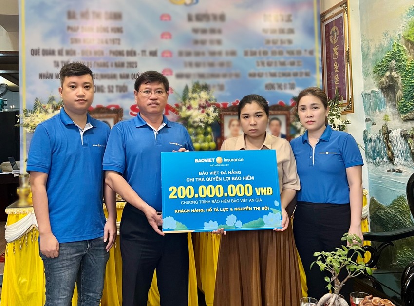 vu roi truc thang o ha long bao hiem boi thuong 200 trieu dong cho 2 nan nhan vu roi truc thang o ha long bao hiem boi thuong 200 trieu dong cho 2 nan nhan