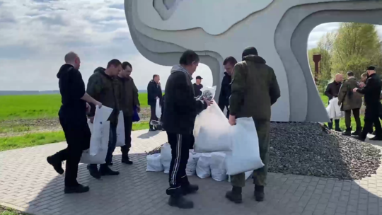 nga va ukraine tiep tuc trao doi tu nhan giua luc giao tranh cang thang nga va ukraine tiep tuc trao doi tu nhan giua luc giao tranh cang thang