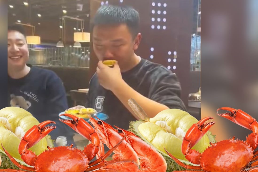 nhom ban an buffet suot hon 4 gio voi 300 con cua lon gay tranh cai nhom ban an buffet suot hon 4 gio voi 300 con cua lon gay tranh cai