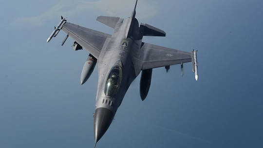 ukraine tuyen bo se thang nga voi tiem kich f 16 duoc vien tro ukraine tuyen bo se thang nga voi tiem kich f 16 duoc vien tro