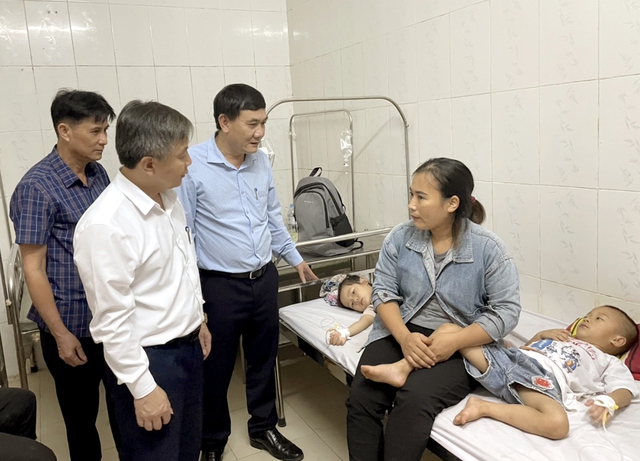 nghe an 76 tre mam non ngo doc vi khuan tu cau vang do an sua chua tu u nghe an 76 tre mam non ngo doc vi khuan tu cau vang do an sua chua tu u
