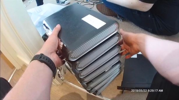 bi bo tu 11 nam vi phat truc tiep lau giai bong da ngoai hang anh