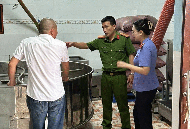 phat hien 2 co so san xuat ca phe gia quy mo lon o dong nai va tp hcm phat hien 2 co so san xuat ca phe gia quy mo lon o dong nai va tp hcm
