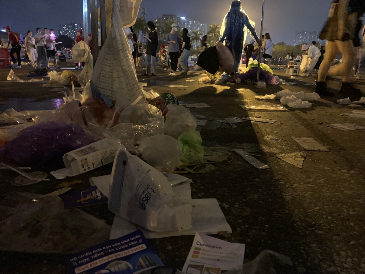 bien rac tai san my dinh sau khi don blackpink cong nhan lam nghe 20 nam cung choang bien rac tai san my dinh sau khi don blackpink cong nhan lam nghe 20 nam cung choang