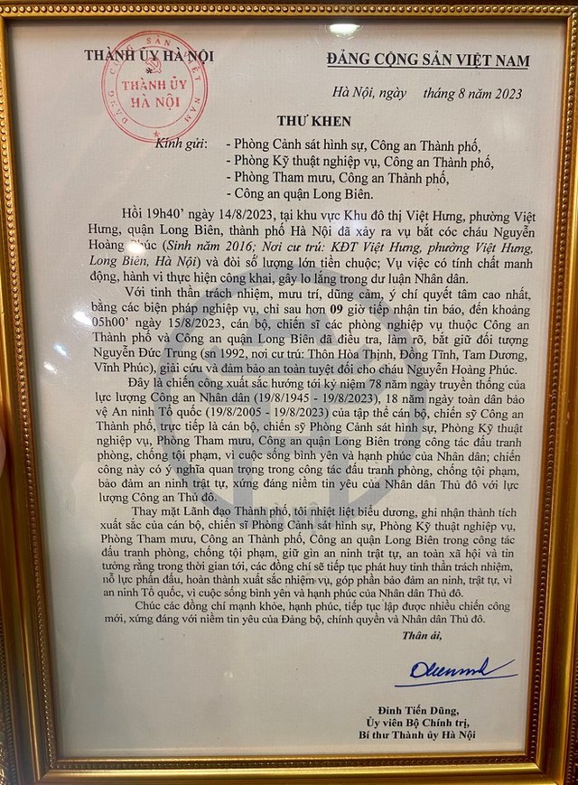 bi thu thanh uy ha noi gui thu khen ngoi luc luong tham gia giai cuu be trai bi bat coc1 bi thu thanh uy ha noi gui thu khen ngoi luc luong tham gia giai cuu be trai bi bat coc1