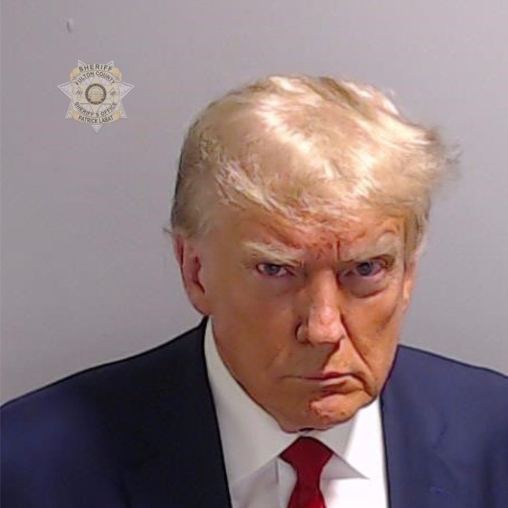 ong trump roi nha tu sau khi hoan thanh thu tuc bat giu ong trump roi nha tu sau khi hoan thanh thu tuc bat giu