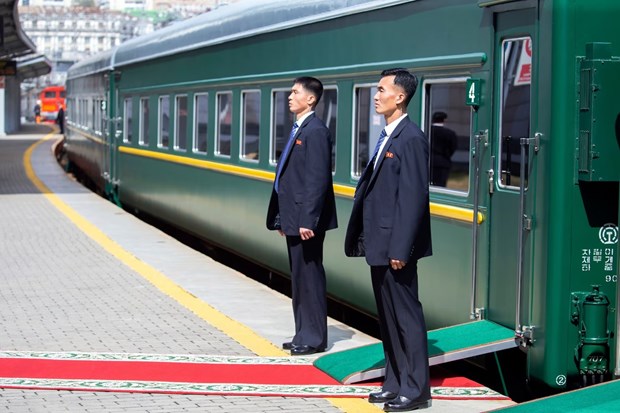 dieu dac biet ve tau boc thep cho chu tich kim jong un toi nga 31 dieu dac biet ve tau boc thep cho chu tich kim jong un toi nga 31
