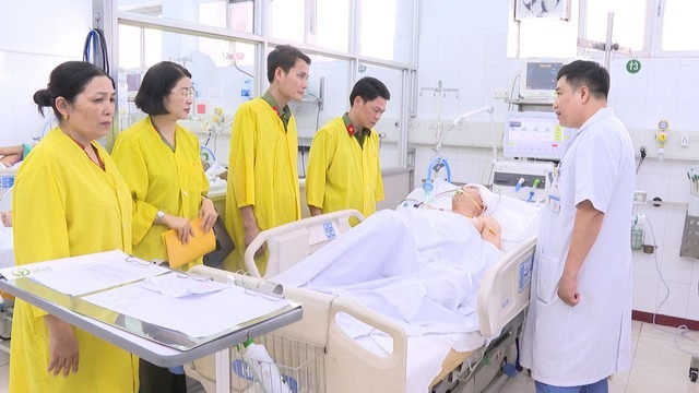 vu no sung khien 4 nguoi bi thuong o thanh hoa xuat phat tu mau thuan khi di hat karaoke vu no sung khien 4 nguoi bi thuong o thanh hoa xuat phat tu mau thuan khi di hat karaoke