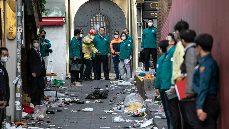 nhin lai tham kich halloween o itaewon sau mot nam vet seo chua the chua lanh1 nhin lai tham kich halloween o itaewon sau mot nam vet seo chua the chua lanh1