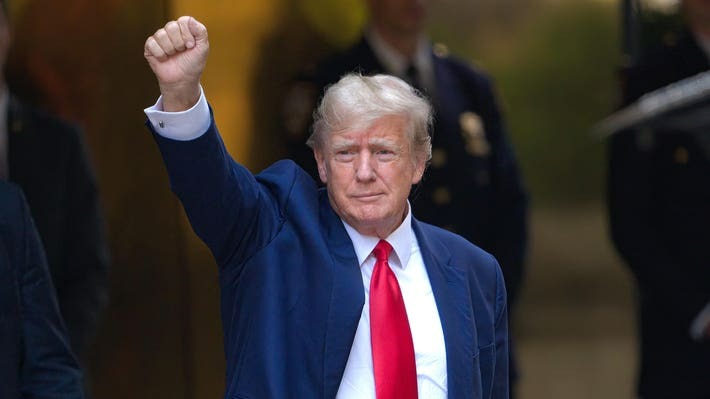 khoi tai san cua ong trump tang vot sau khi roi nha trang khoi tai san cua ong trump tang vot sau khi roi nha trang