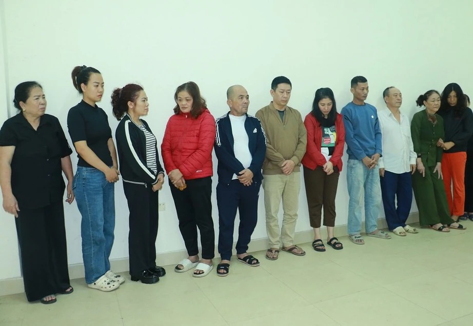 nghe an pha duong day danh bac hon 200 ty dong do 2 nu quai ha noi cam dau nghe an pha duong day danh bac hon 200 ty dong do 2 nu quai ha noi cam dau