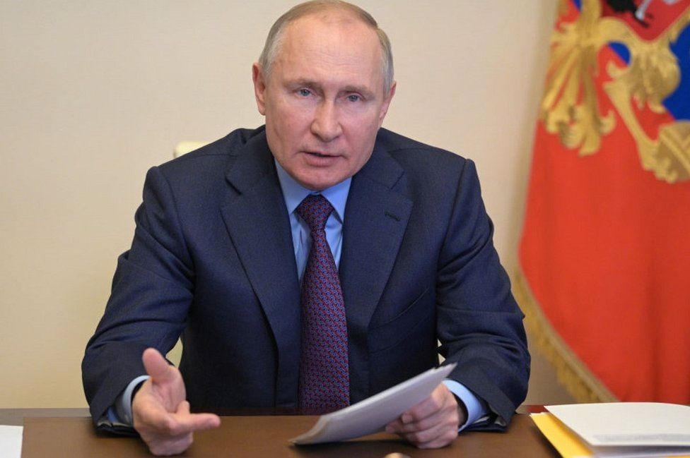 ong putin co bao nhieu doi thu khi tai tranh cu tong thong nga