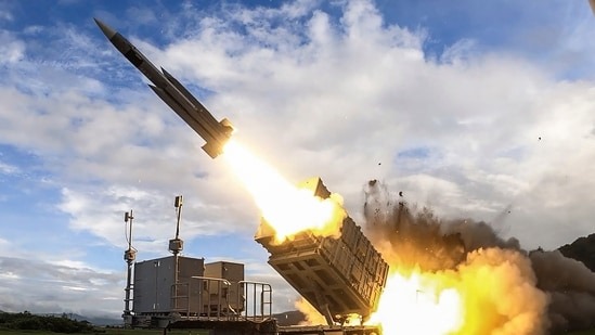 tin tuc ukraine moi nhat ngay 31 12 2023 ukraine thua nhan that thu truoc ten lua nga ong zelenskyy den chao lua avdiivka
