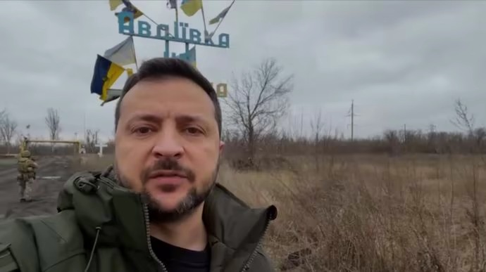 tin tuc ukraine moi nhat ngay 31 12 2023 ukraine thua nhan that thu truoc ten lua nga ong zelenskyy den chao lua avdiivka1