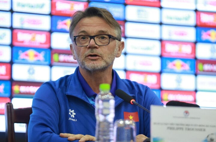 hlv troussier he lo chien thuat doi pho nhat ban tin tuong tuyen viet nam co the lam nen bat ngo