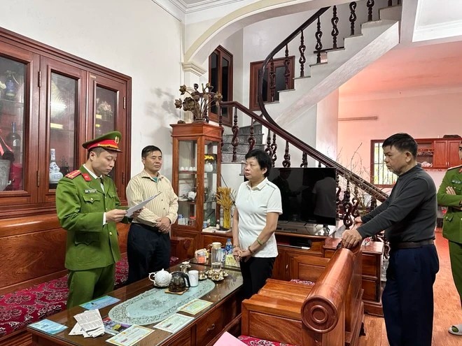 ha noi bat tam giam mot hieu truong truong mam non vi rut ruot ngan sach ha noi bat tam giam mot hieu truong truong mam non vi rut ruot ngan sach