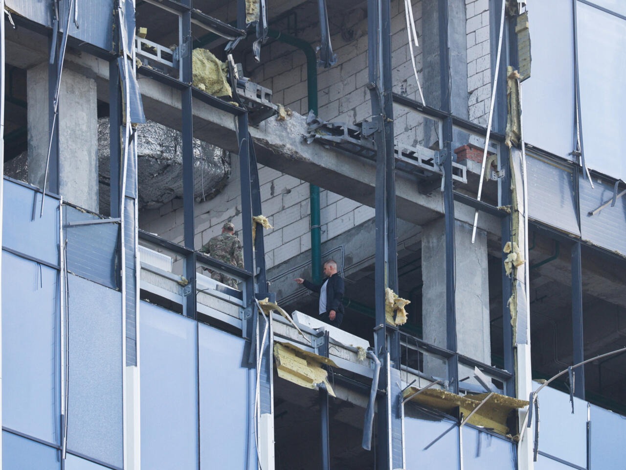 tin tuc ukraine moi nhat ngay 1 2 2024 ukraine canh bao tiep tuc tan cong vao muc tieu quan su cua nga1