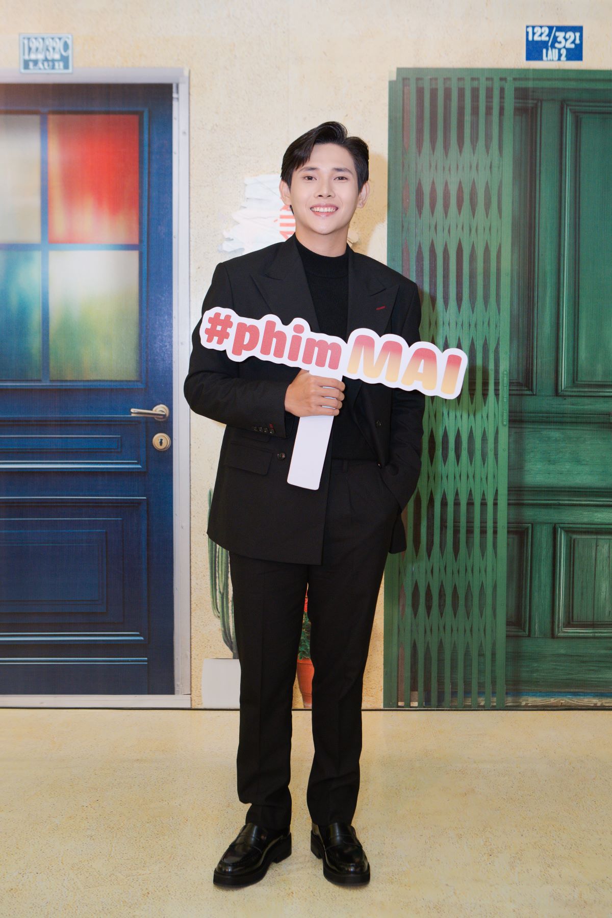 dan dien vien phim mai tiep tuc do bo ha noi khoc cuoi cung khan gia trong buoi cong chieu 5