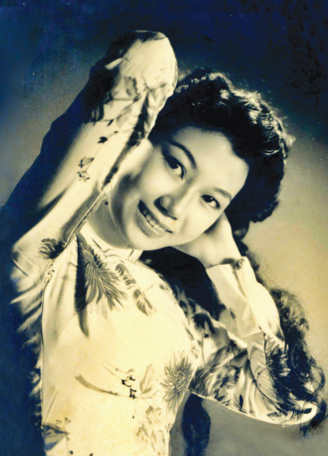 nsnd kim cuong va cau chuyen cai luong1 nsnd kim cuong va cau chuyen cai luong1