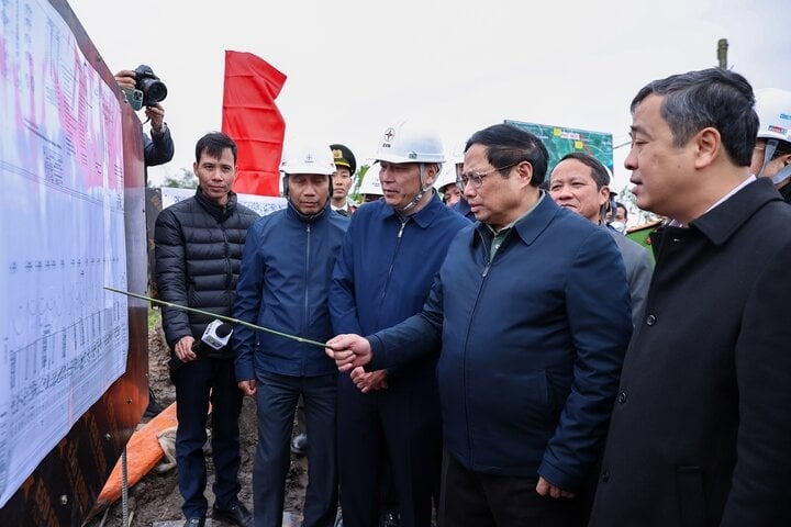 thu tuong yeu cau evn pvn tkv nhanh chong trien khai quy hoach dien vii
