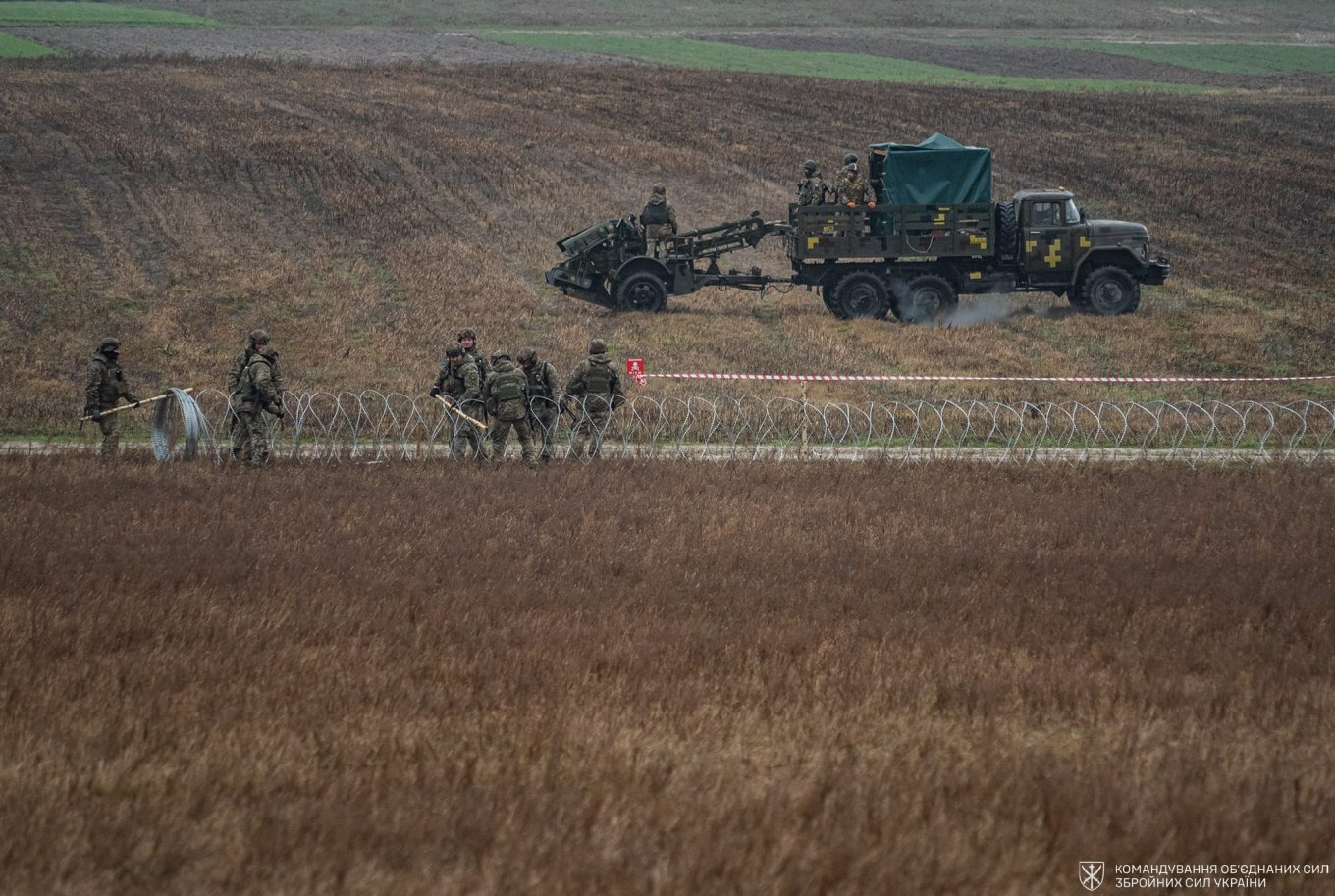 he lo diem yeu chi mang khien ukraine lien tuc mat lanh tho vao tay nga ukraine