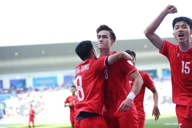 doi tuyen viet nam nhan tin vui truoc hai tran dau voi indonesia doi tuyen viet nam nhan tin vui truoc hai tran dau voi indonesia