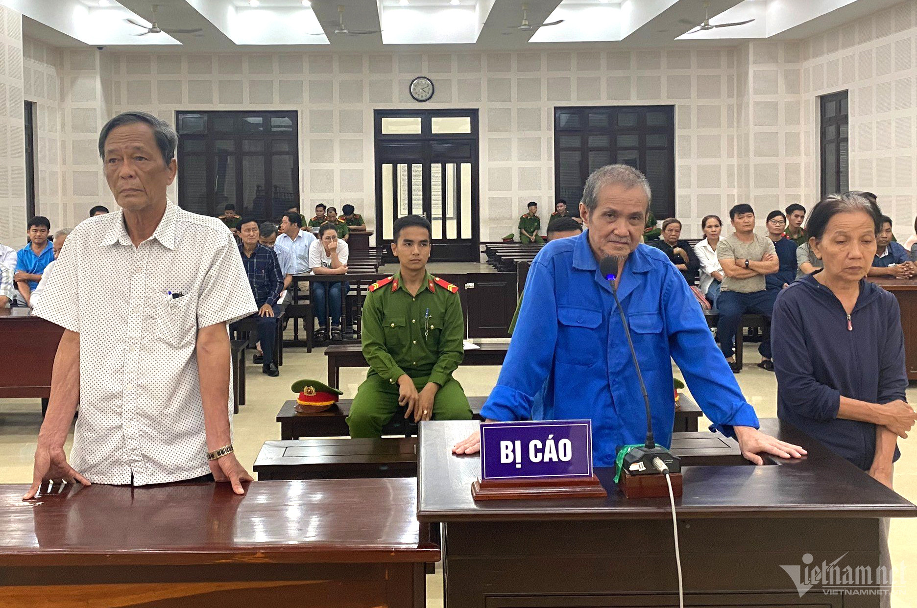 da nang thue dat nha nuoc roi phan lo ban nen vo chong chu doanh nghiep linh an da nang thue dat nha nuoc roi phan lo ban nen vo chong chu doanh nghiep linh an