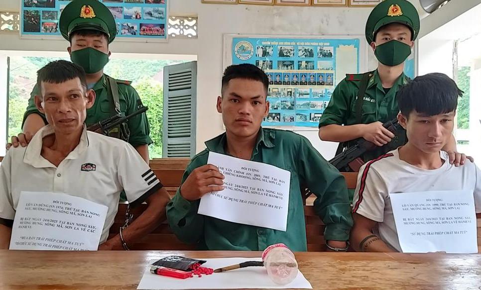 bat qua tang 2 bo con mua ban to chuc su dung trai phep chat ma tuy tren dia ban huyen song ma bat qua tang 2 bo con mua ban to chuc su dung trai phep chat ma tuy tren dia ban huyen song ma