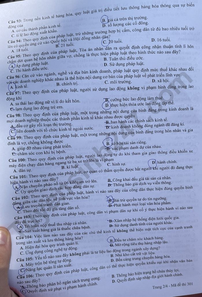 dap an goi y de thi mon gdcd ma de 301 tot nghiep thpt 2023 chuan nhat chinh xac nhat2 dap an goi y de thi mon gdcd ma de 301 tot nghiep thpt 2023 chuan nhat chinh xac nhat2