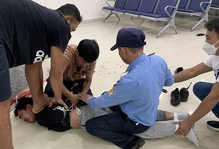 binh duong di cuop nha bang nguoi dan ong de doa chi khong dua tien la chi chet 1 binh duong di cuop nha bang nguoi dan ong de doa chi khong dua tien la chi chet 1