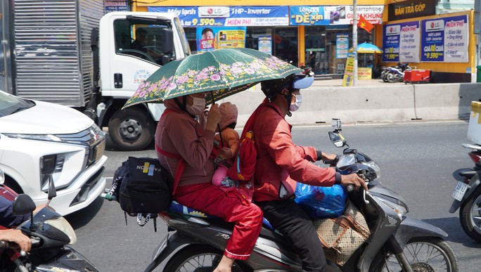 nguoi dan do ve tp hcm sau ky nghi le 30 4 1 513 nguoi dan do ve tp hcm sau ky nghi le 30 4 1 513