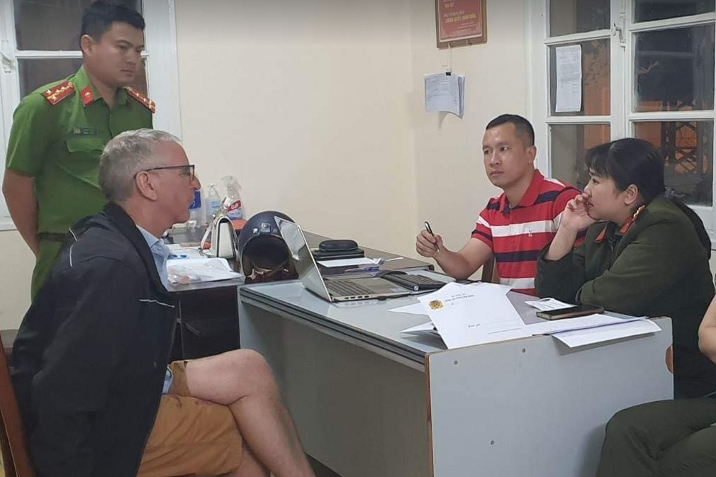 nguoi dan ong ngoai quoc giet vo o da lat1 nguoi dan ong ngoai quoc giet vo o da lat1