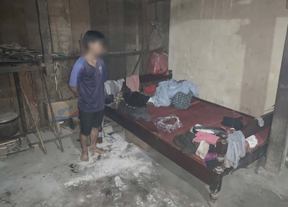 bi ong ngoai mang khong chiu di lam chau trai 16 tuoi xuong tay voi ong ngoai