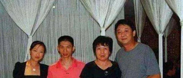 nguoi me di bo 10km moi ngay trong 7 thang chi de lam dieu nay cuu con trai thoat khoi cua tu4 nguoi me di bo 10km moi ngay trong 7 thang chi de lam dieu nay cuu con trai thoat khoi cua tu4